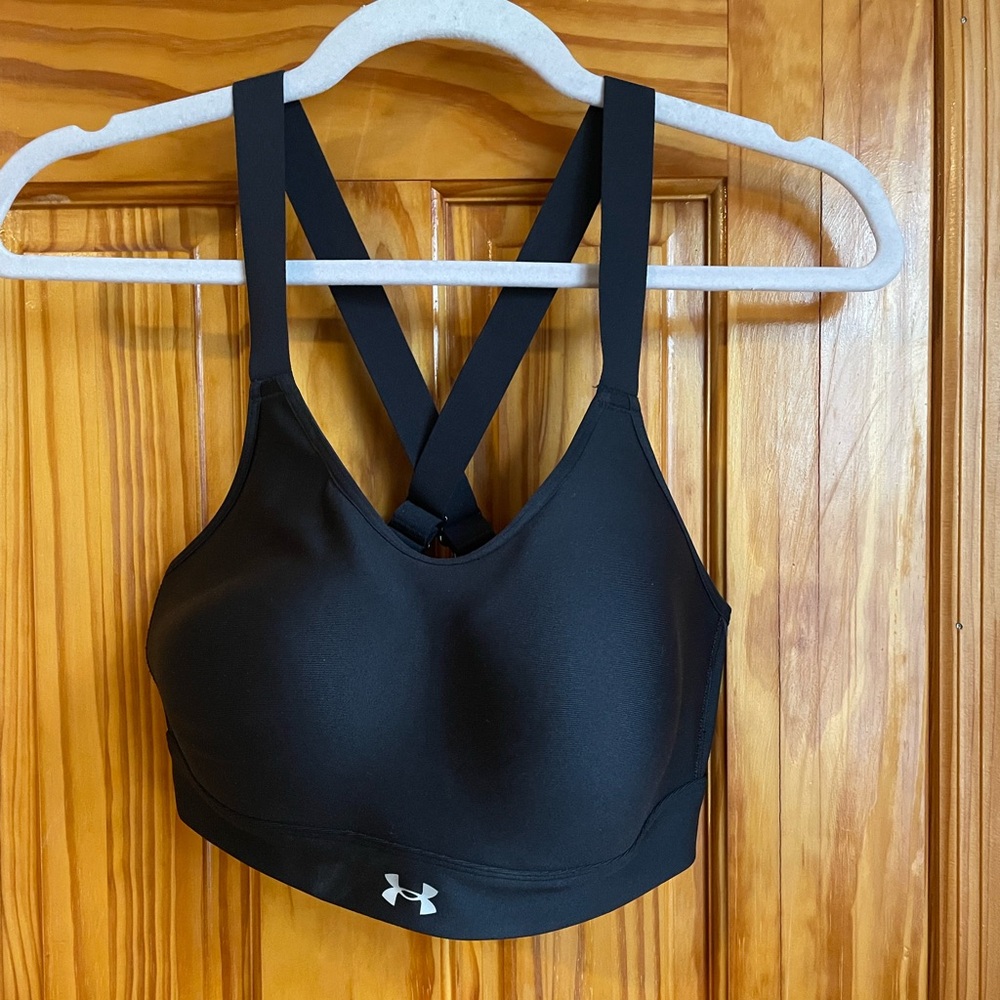 Under Armour Fitted women's sport bra